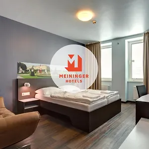 Meininger Downtown Sissi Hotel Viena